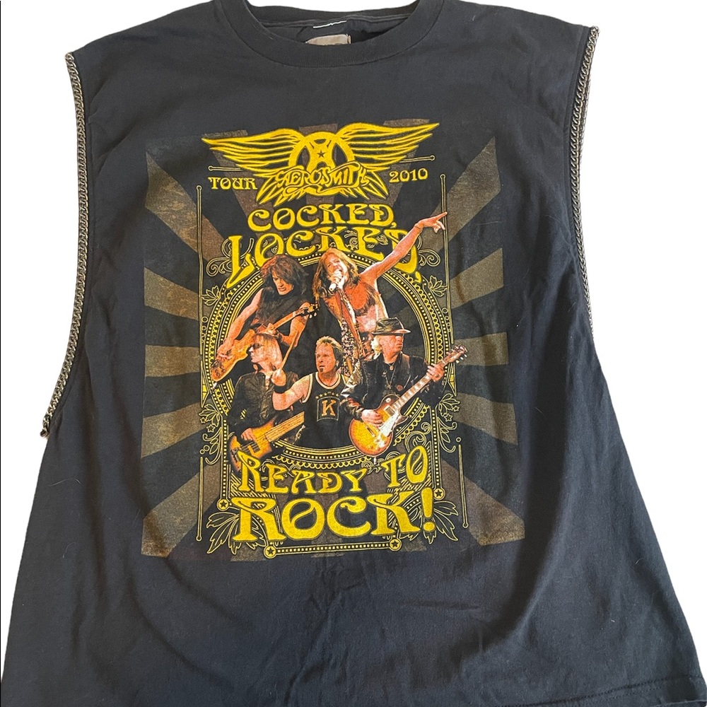 Aerosmith Tour 2010 Cocked, Locked, Ready to Rick Sleeveless Shirt Size M/L
